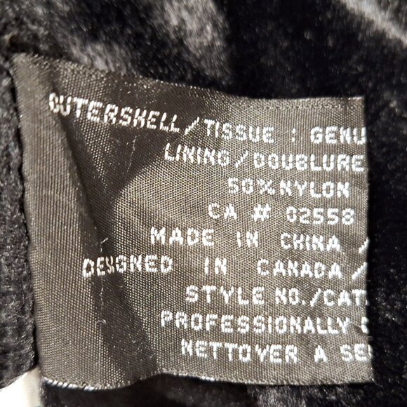 Danier Black Leather Trench Coat with winter lining size 6-8 - Picture 11 of 15